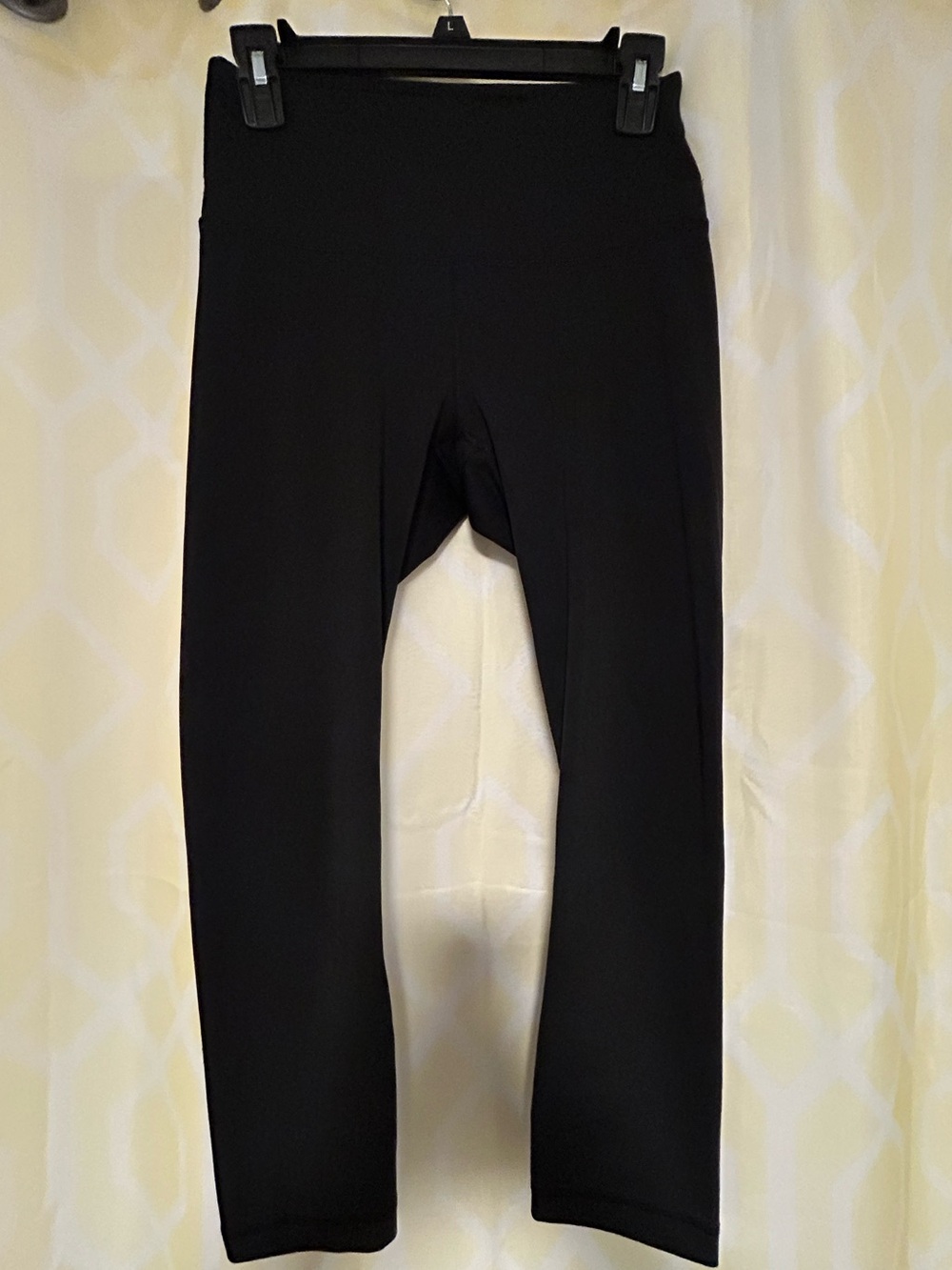 90 degree capri length leggings